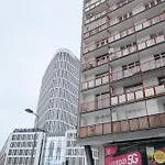 Pulawska 11 -prywatny 4 Osobowy W Centrum Warszawy - Better Warsaw