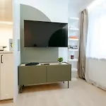 Apartment Pulawska 11 -prywatny 4 Osobowy W Centrum Warszawy - Better *