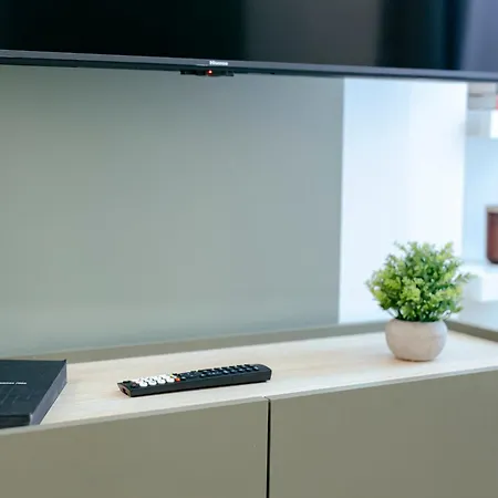 Pulawska 11 -prywatny 4 Osobowy W Centrum Warszawy - Better *