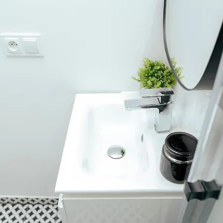 Lägenhet Pulawska 11 -prywatny 4 Osobowy W Centrum Warszawy - Better