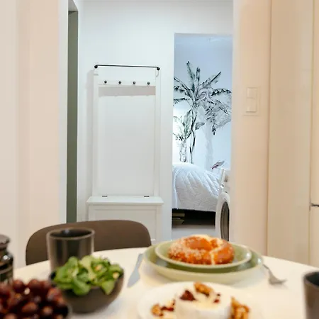 Pulawska 11 -prywatny 4 Osobowy W Centrum Warszawy - Better *