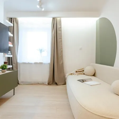 Apartamento Pulawska 11 -prywatny 4 Osobowy W Centrum Warszawy - Better *