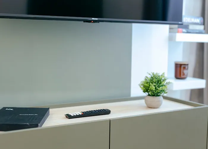 Pulawska 11 -prywatny 4 Osobowy W Centrum Warszawy - Better *