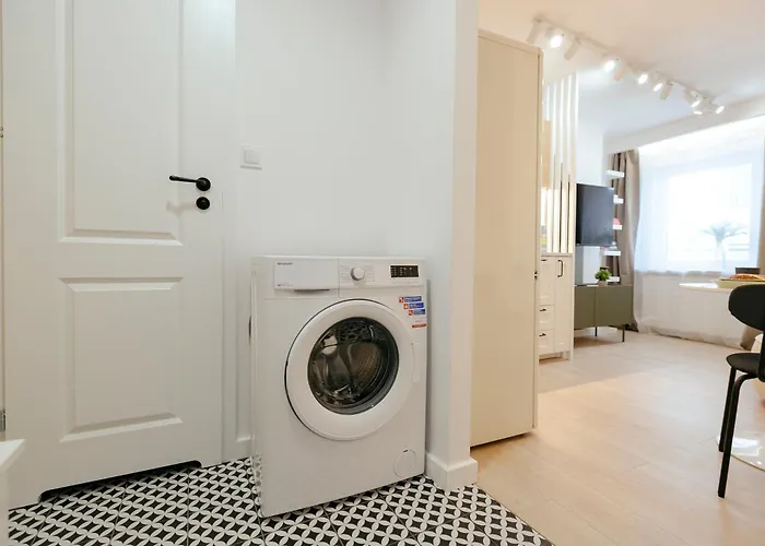 Pulawska 11 -prywatny 4 Osobowy W Centrum Warszawy - Better Apartment Warsaw