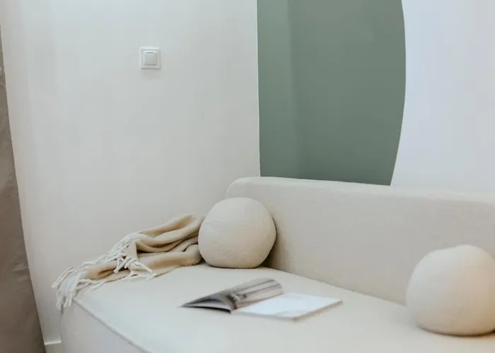 Apartment Pulawska 11 -prywatny 4 Osobowy W Centrum Warszawy - Better