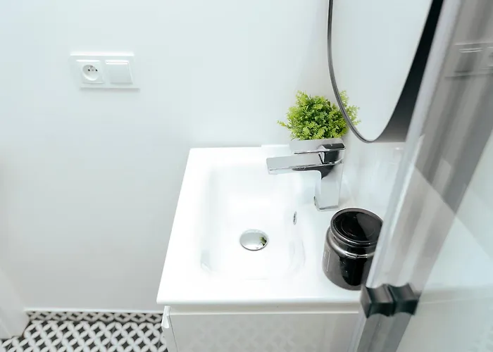 Apartment Pulawska 11 -prywatny 4 Osobowy W Centrum Warszawy - Better