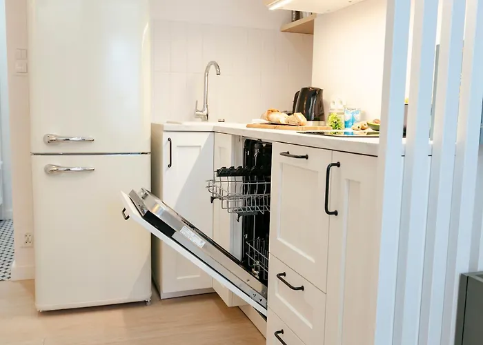 Pulawska 11 -prywatny 4 Osobowy W Centrum Warszawy - Better *