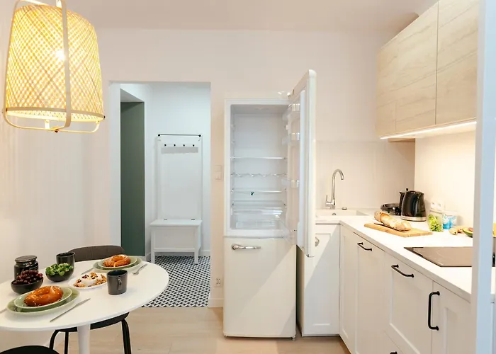 Apartment Pulawska 11 -prywatny 4 Osobowy W Centrum Warszawy - Better Warsaw