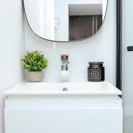 Appartement Pulawska 11 -prywatny 4 Osobowy W Centrum Warszawy - Better