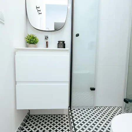 Appartement Pulawska 11 -prywatny 4 Osobowy W Centrum Warszawy - Better