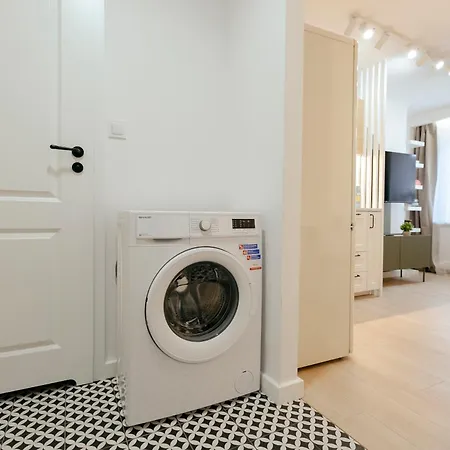 Pulawska 11 -prywatny 4 Osobowy W Centrum Warszawy - Better Appartement Varsovie