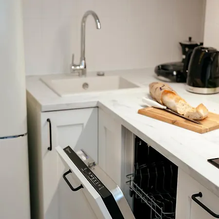 Appartement Pulawska 11 -prywatny 4 Osobowy W Centrum Warszawy - Better Varsovie