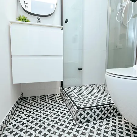 Appartement Pulawska 11 -prywatny 4 Osobowy W Centrum Warszawy - Better *